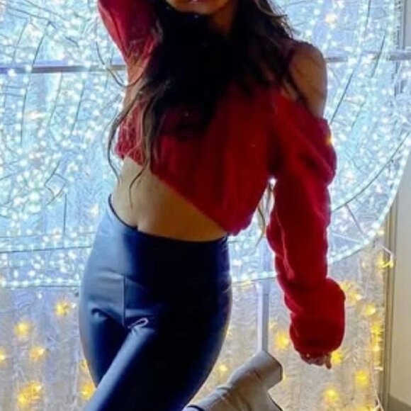 Red Off the Shoulder Sweater Top - Picture 2 of 2